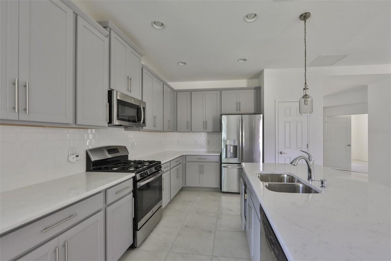 3044 Abrams Trl - Photo 4 of 20