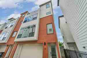 featured image of 2408 Emancipation Ave #A