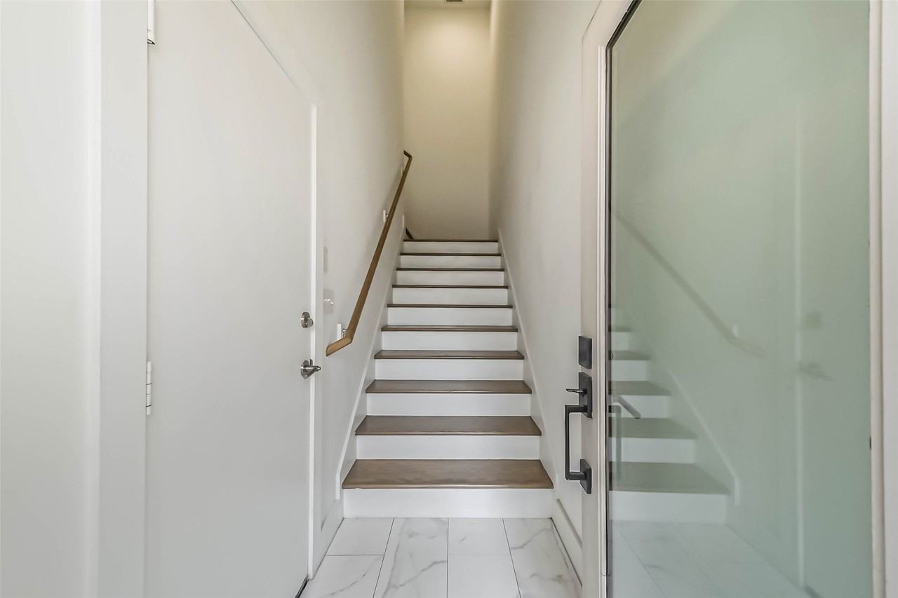 2408 Emancipation Ave #A - Photo 2 of 17
