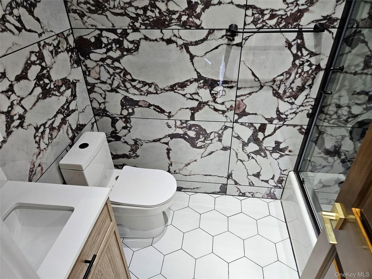 94 Briggs Ave #1 - Photo 5 of 17