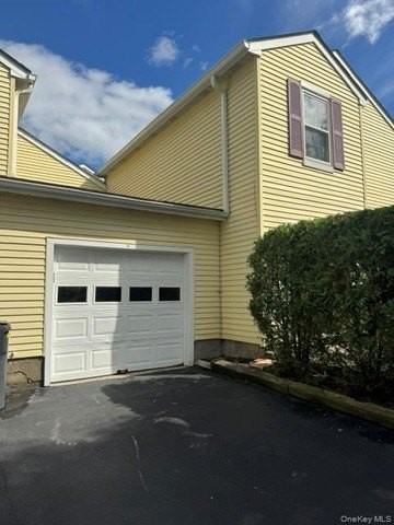 34 Candlestick Ct - Photo 2 of 29