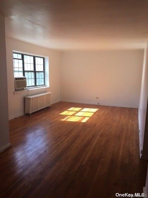 7843 147th St #2V - Photo 3 of 12