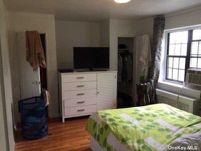7843 147th St #2V - Photo 5 of 12