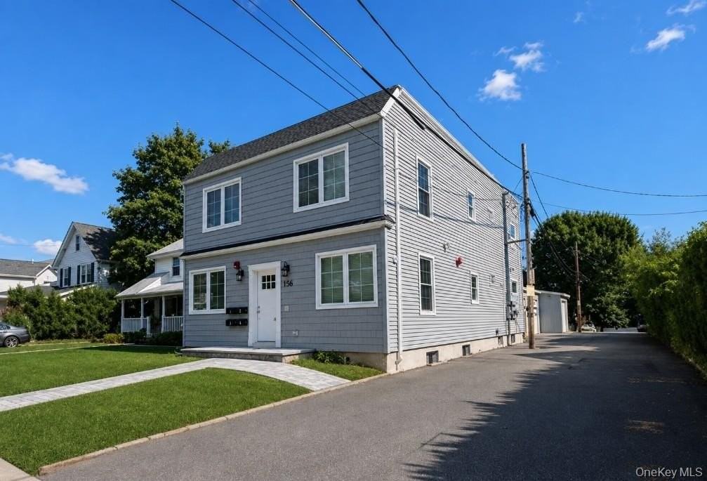 156 Jefferson Ave #1 - Photo 2 of 15