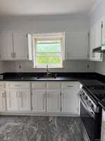 featured image of 1125 Allerton Ave
