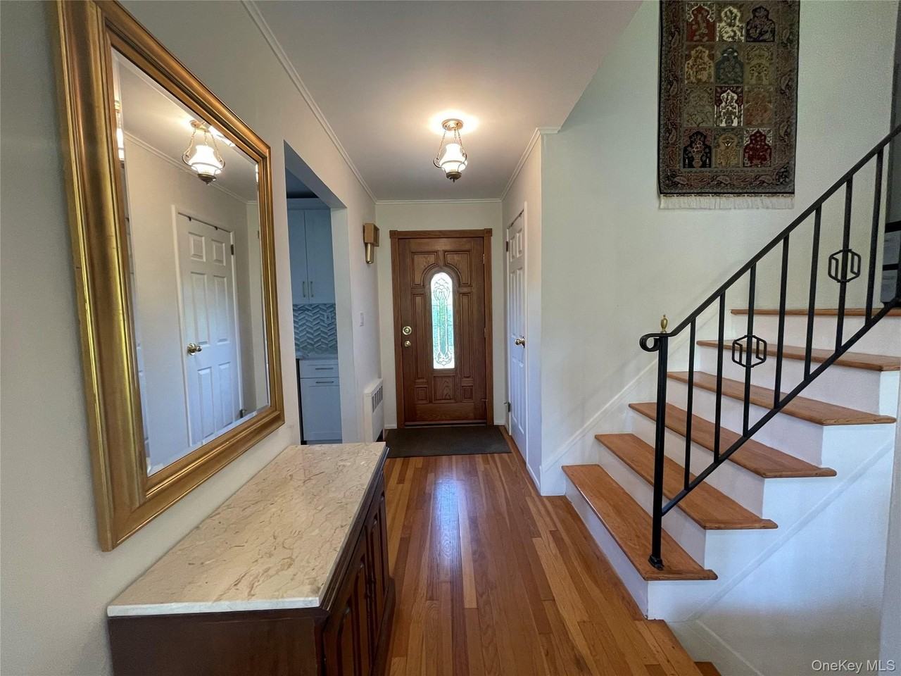 6 Preston Ct - Photo 3 of 35