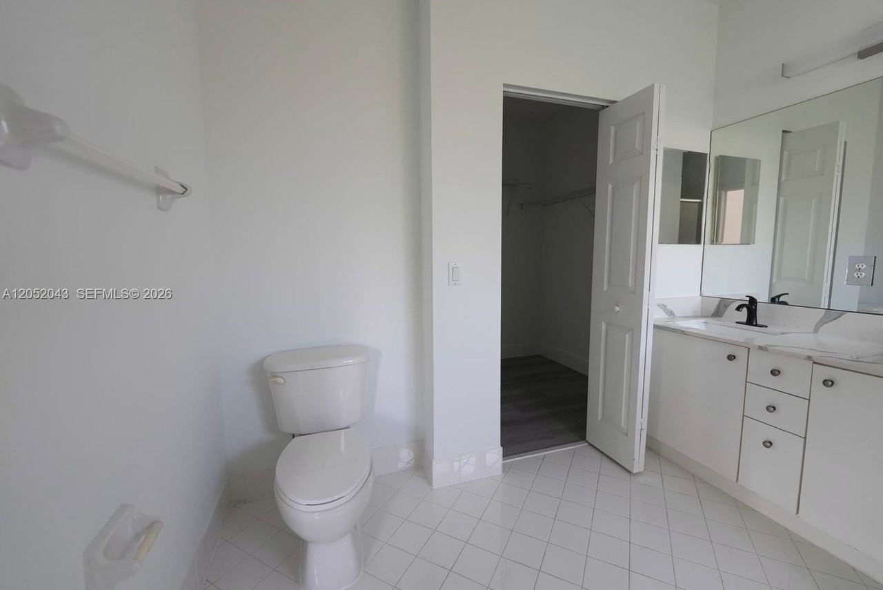8836 Sw 221st Ter - Photo 3 of 8