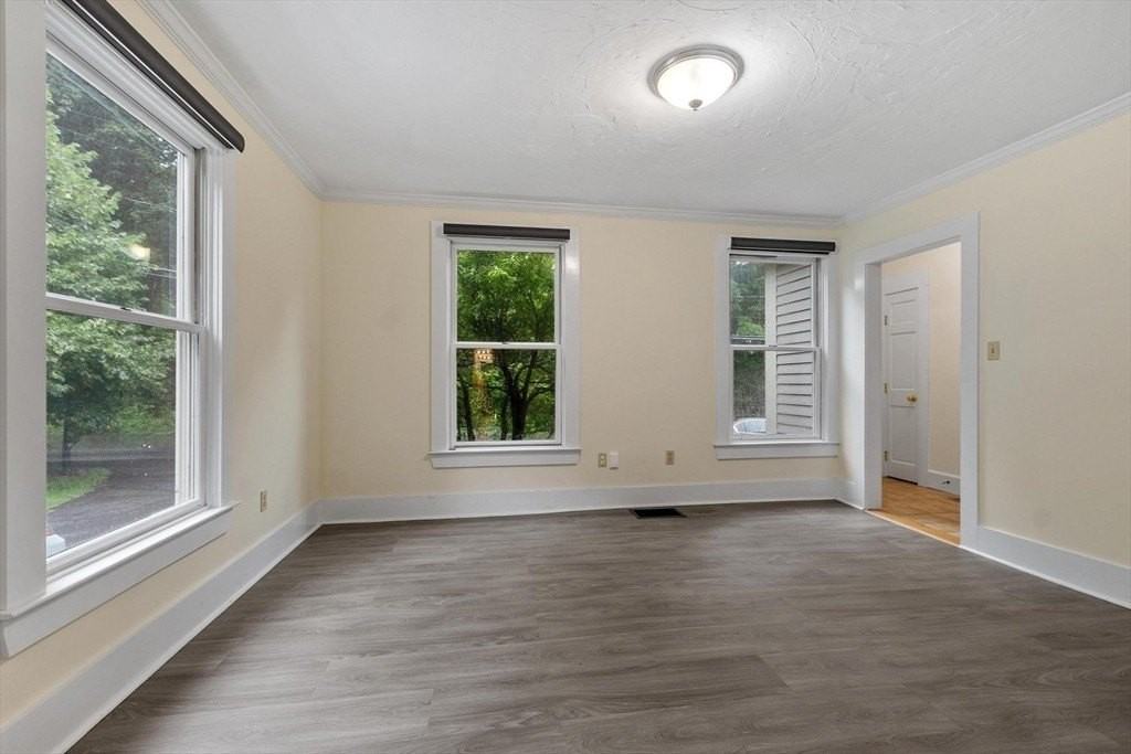 11 Chadwick St #11 - Photo 3 of 29