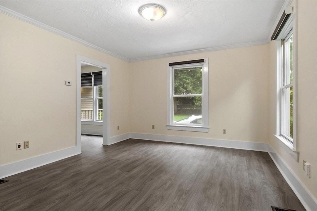 11 Chadwick St #11 - Photo 4 of 29