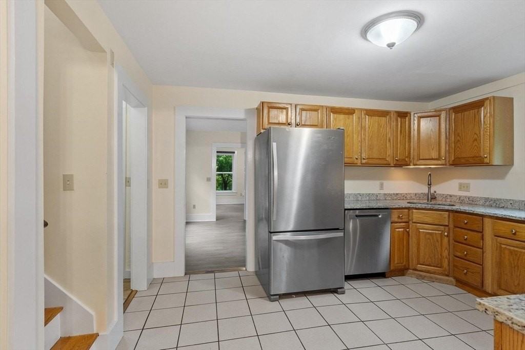 11 Chadwick St #11 - Photo 7 of 29