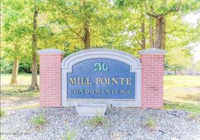 featured image of 129 College Dr #129