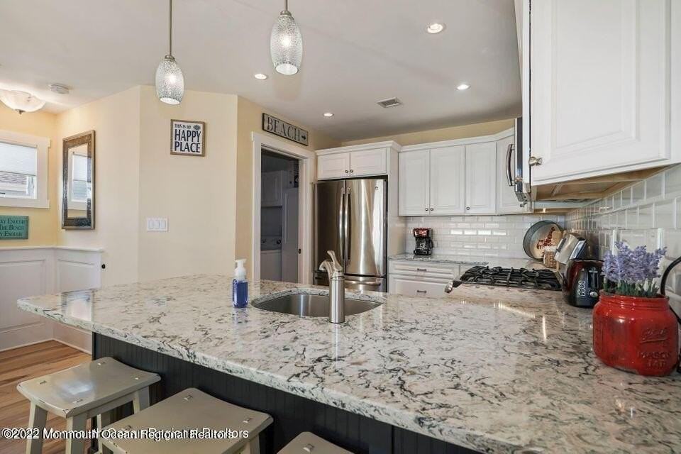 369 W 8th St #4 - Photo 3 of 28