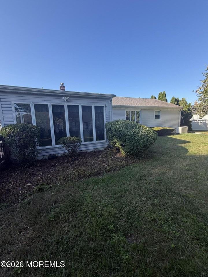 38 Richard Ln - Photo 4 of 4