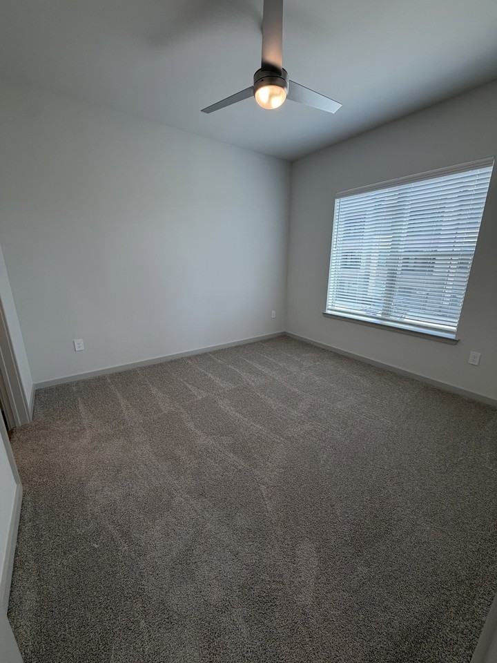Sharp St #9103 - Photo 6 of 8