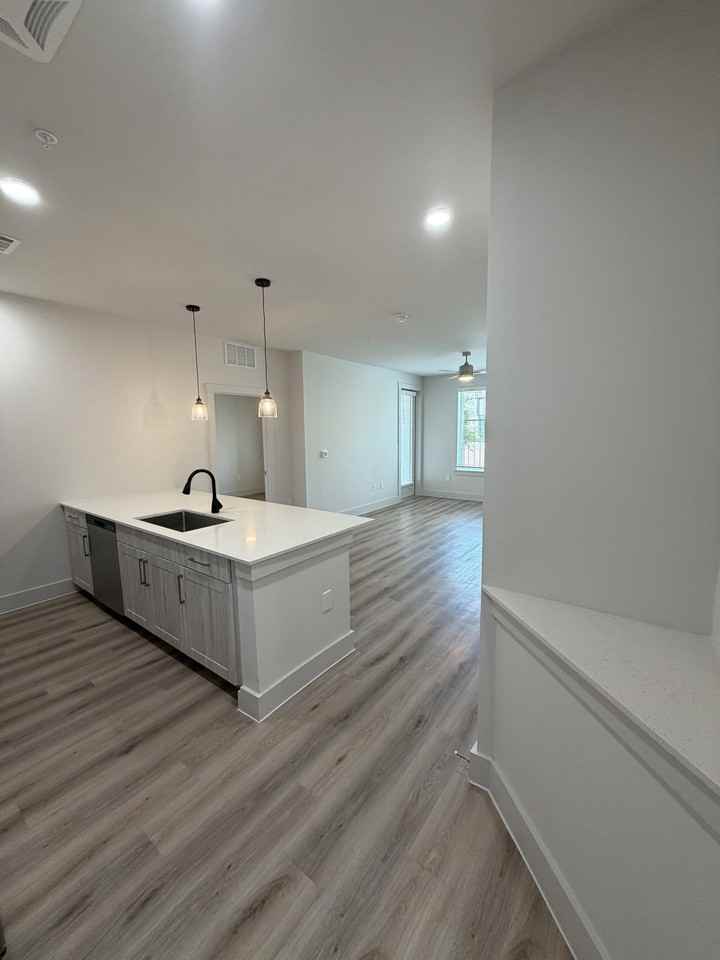 4001 Ob Groner Rd #8107 - Photo 2 of 8