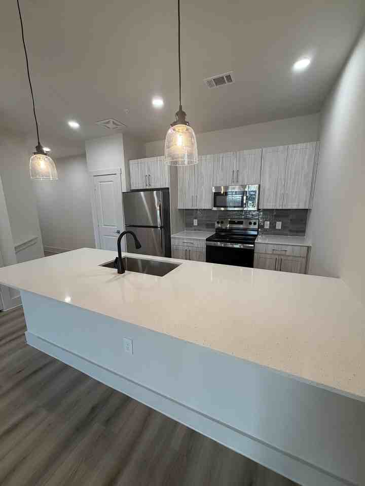 4001 Ob Groner Rd #8107 - Photo 3 of 8
