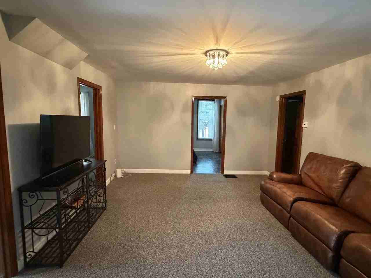 39 Leonard St #1 - Photo 6 of 17