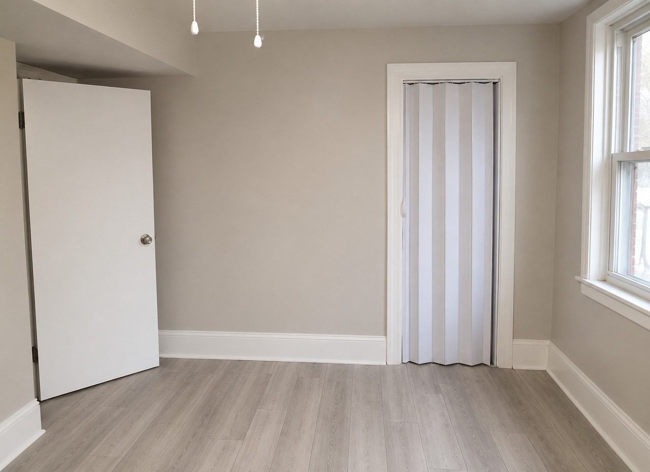 9611 S Avenue L #1 - Photo 7 of 11