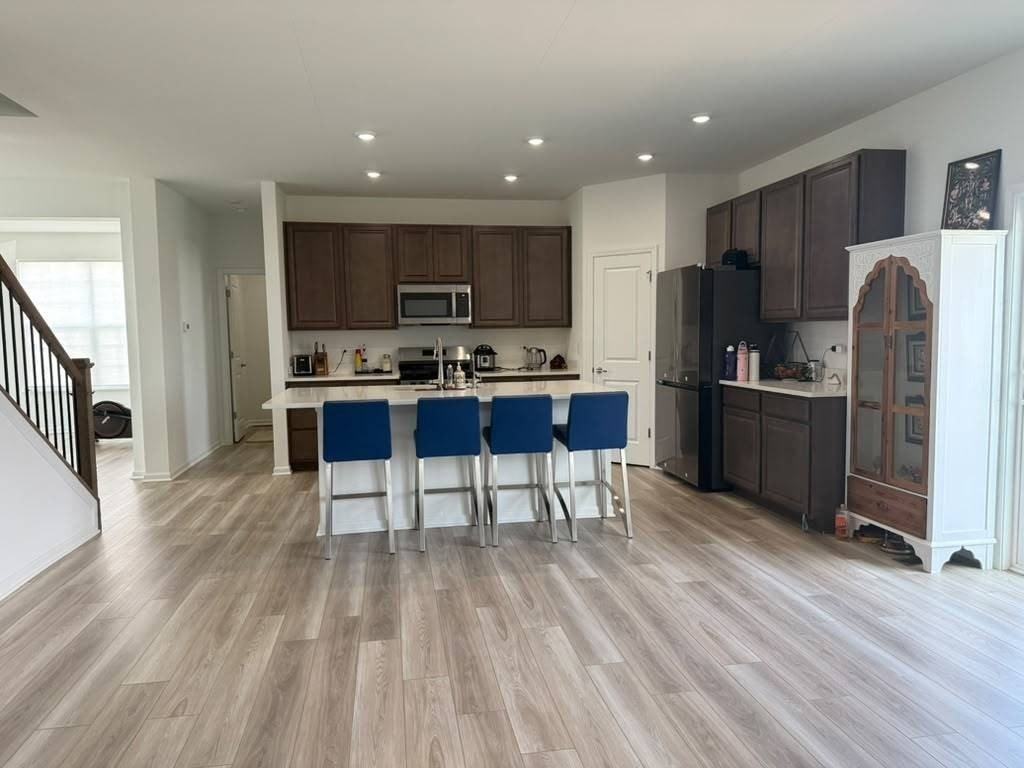 169 Henderson St - Photo 4 of 9