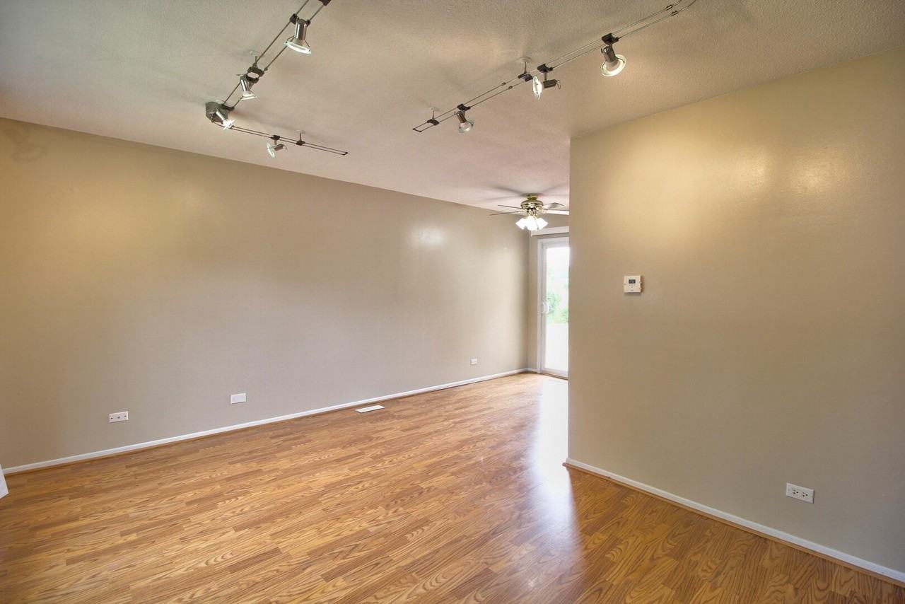 3327 Allspice Ct - Photo 4 of 14