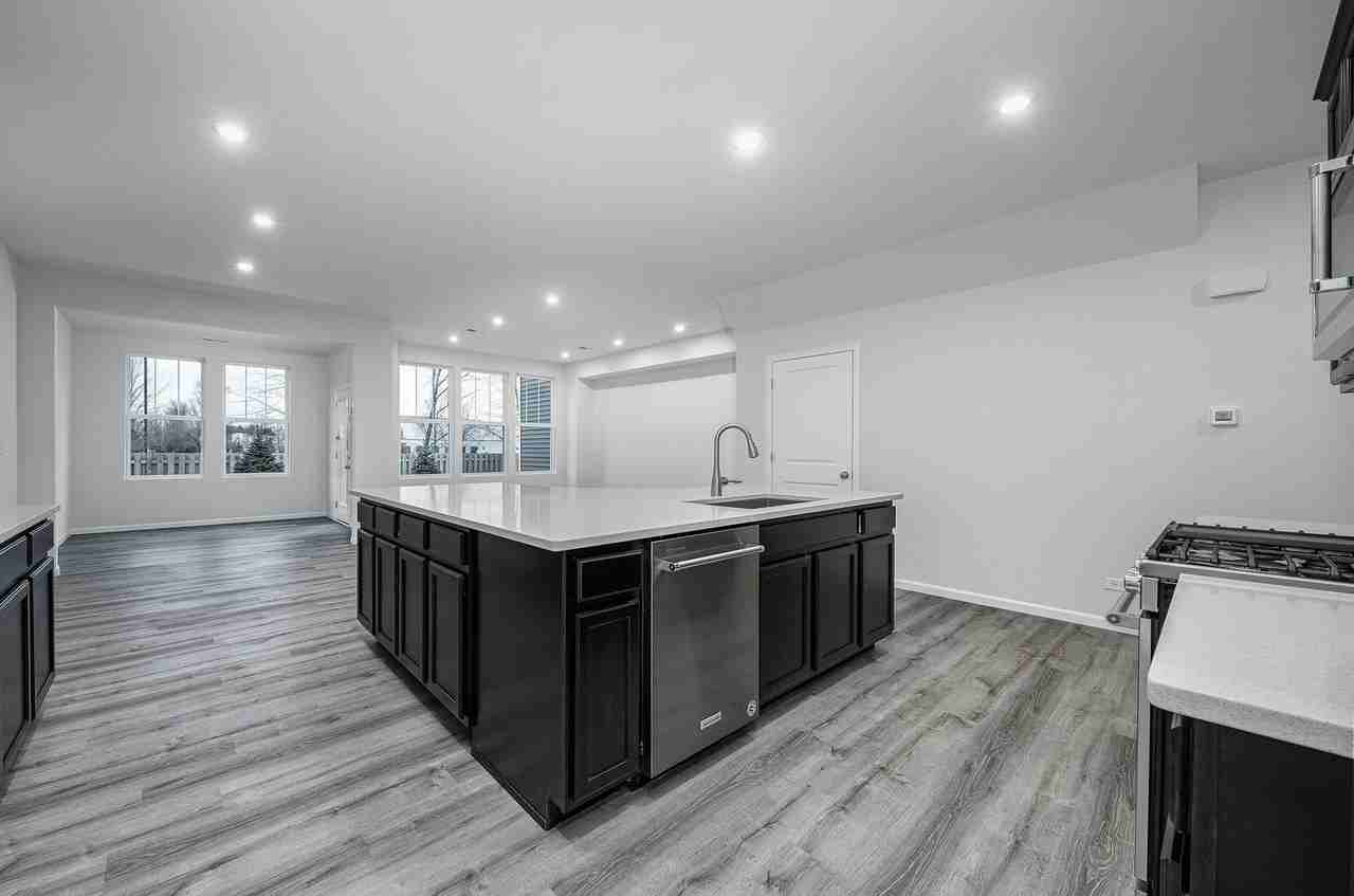 535 Watercress Dr #535 - Photo 3 of 25