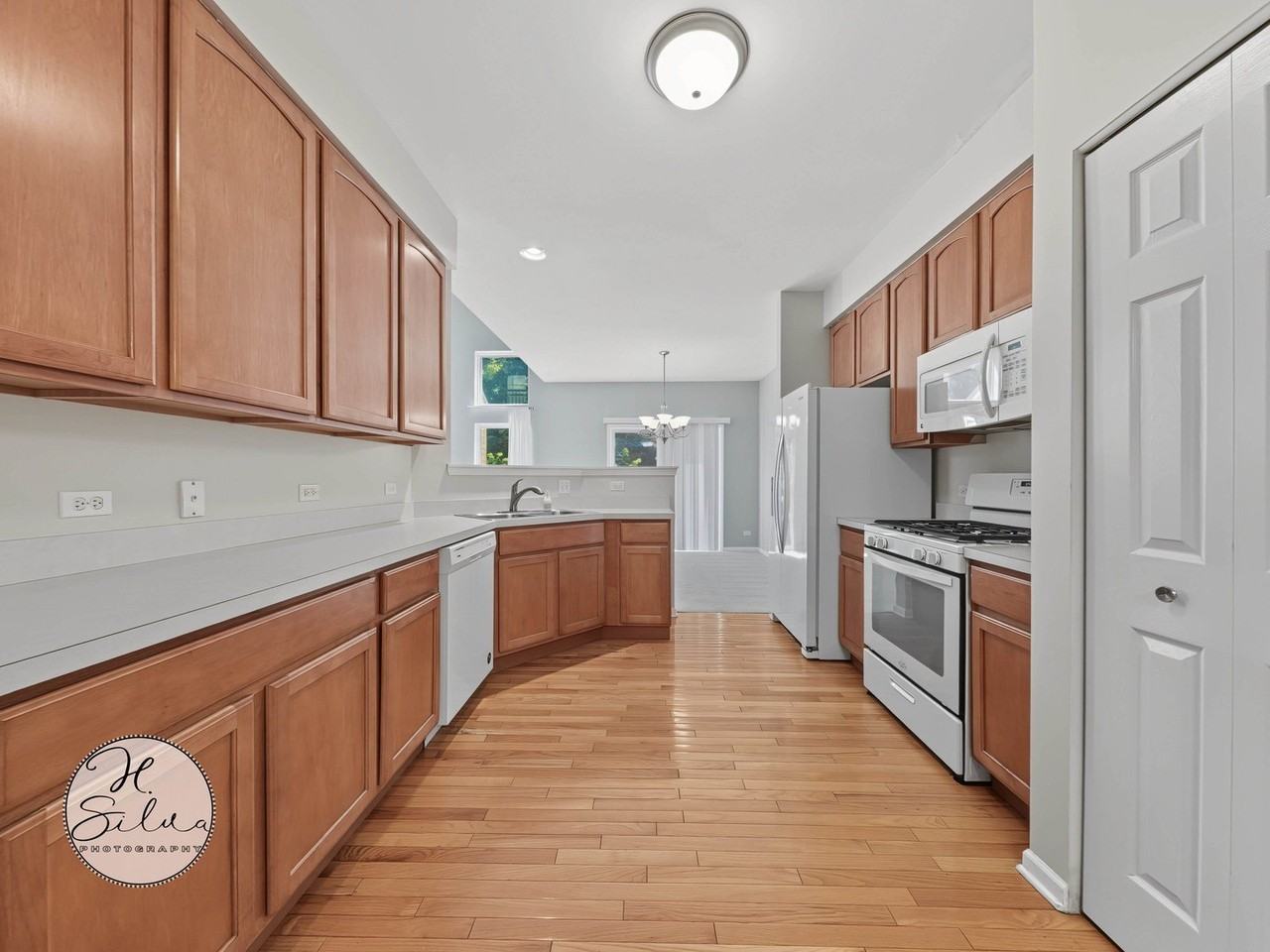 3190 Ronan Dr - Photo 3 of 22