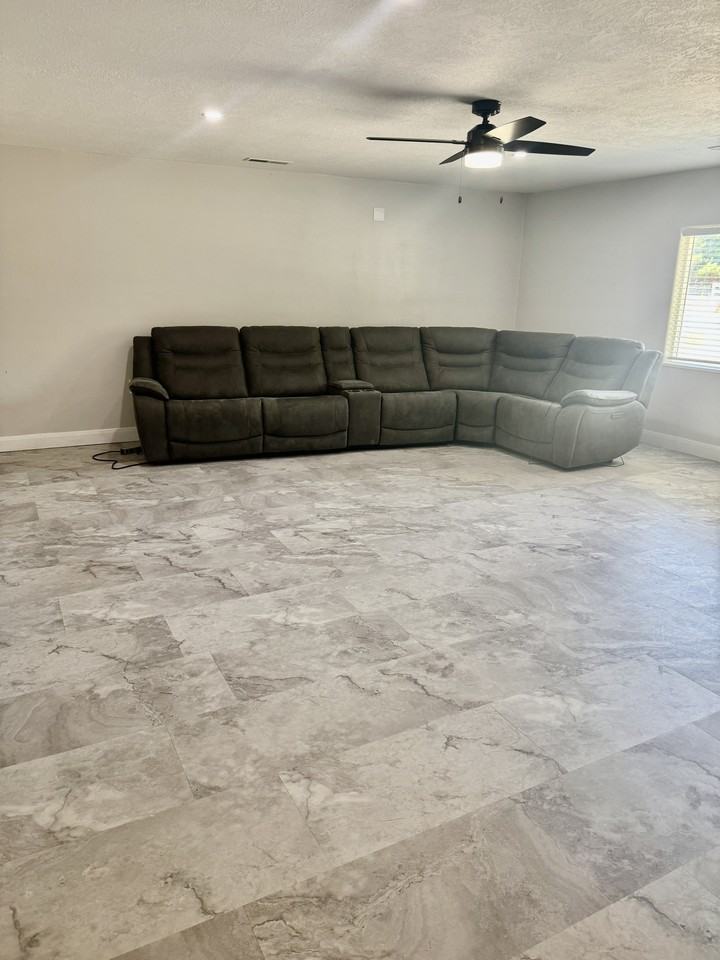 1345 Agate Rd #1 - Photo 7 of 43