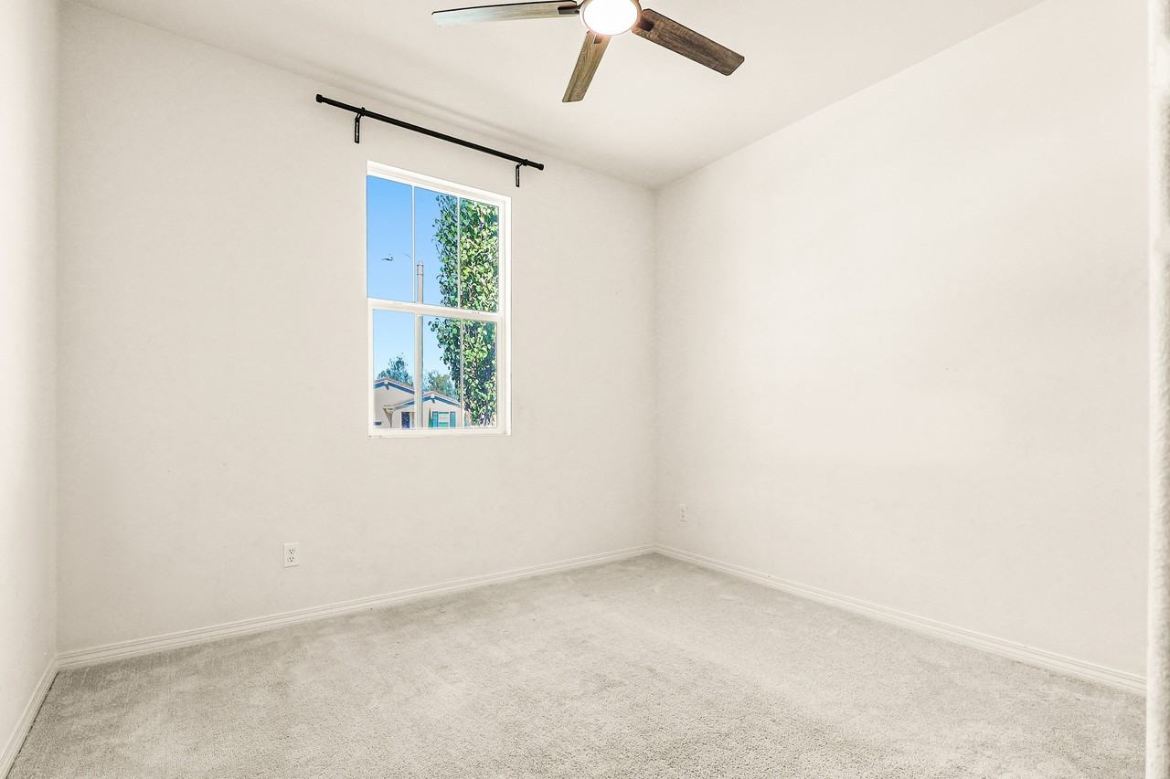 29752 Wolf Glen Ct #1 - Photo 5 of 27