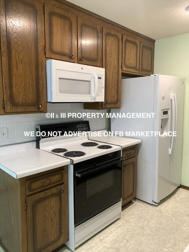 1408 Sw Sunset St #1 - Photo 6 of 25