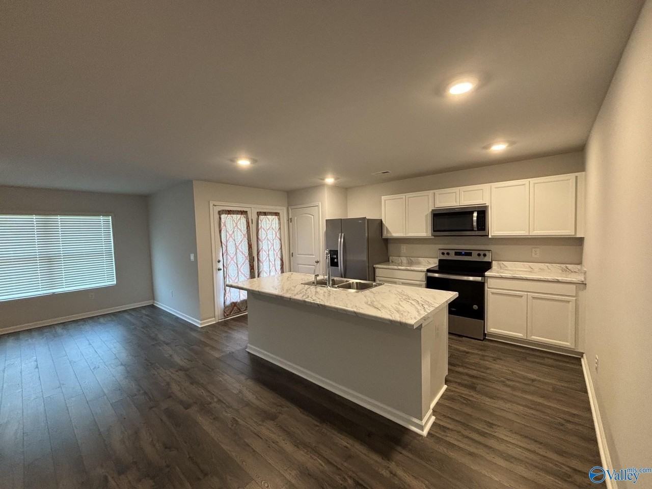 172 Tobin Ln - Photo 4 of 25