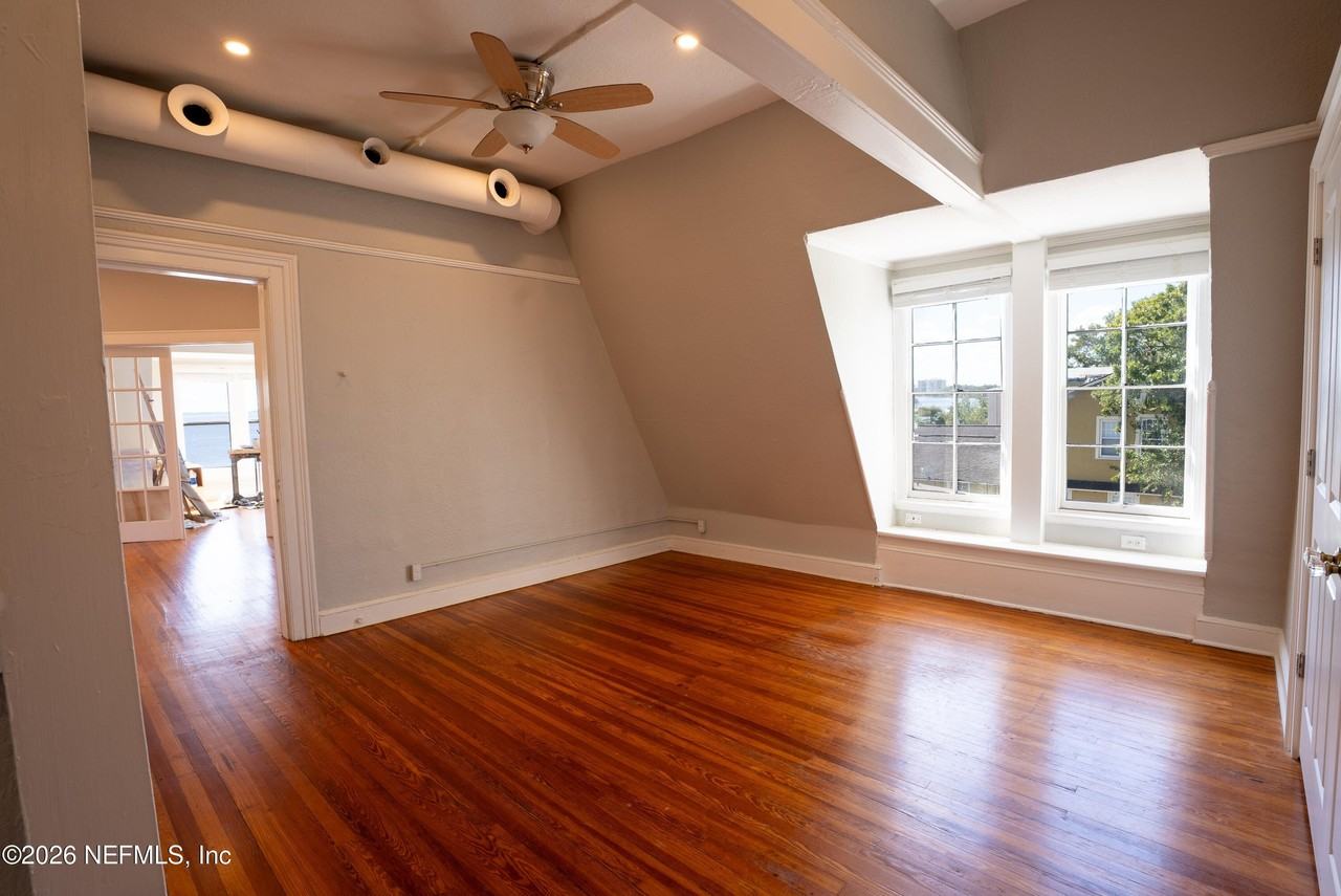2105 River Blvd #3 - Photo 7 of 11