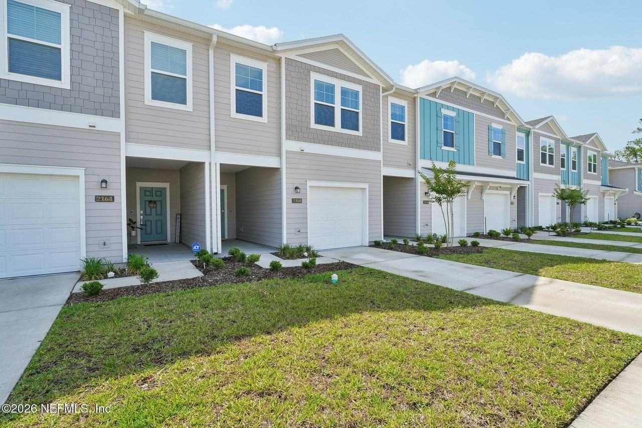 2160 Windward Cay Ln - Photo 2 of 31