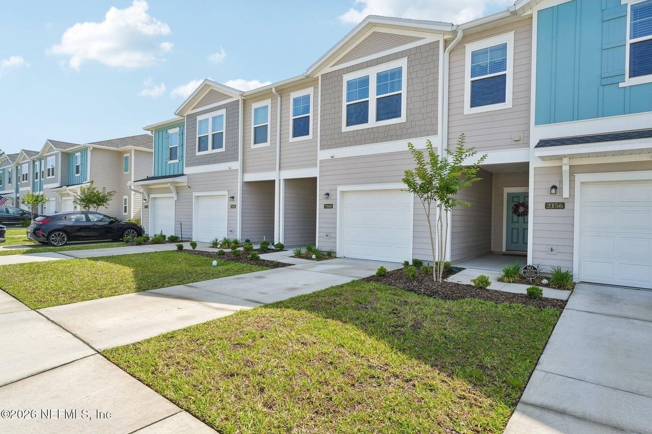2160 Windward Cay Ln - Photo 3 of 31