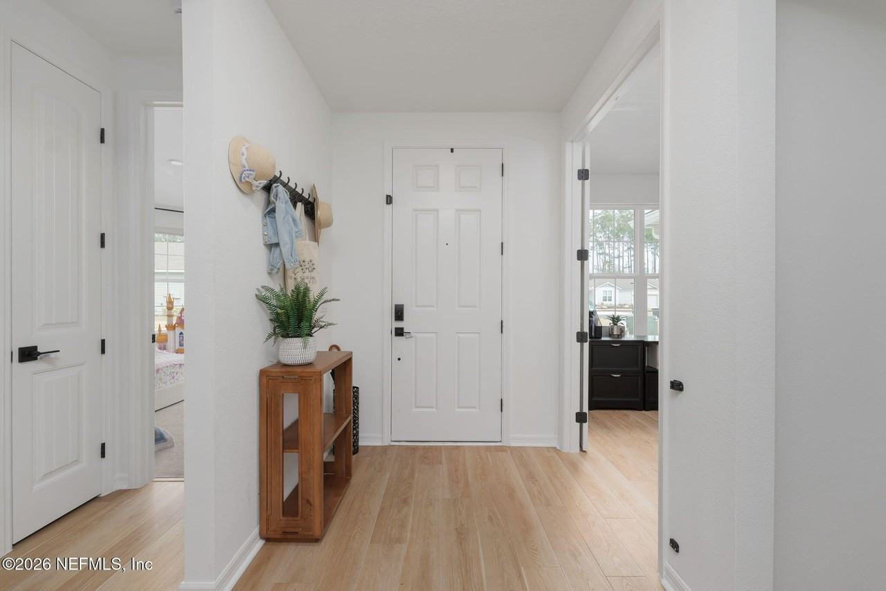 12464 Clapboard Bluff Trl - Photo 2 of 34