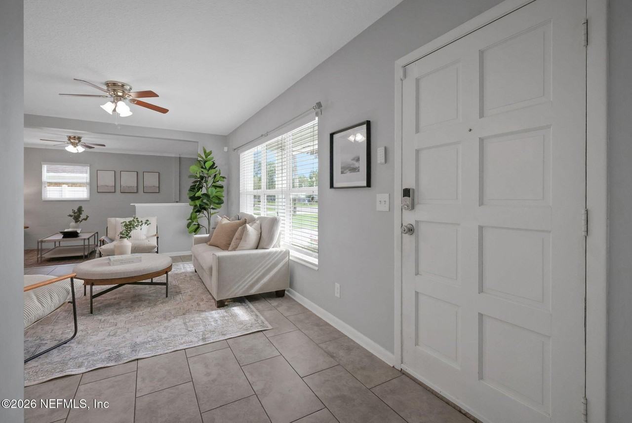 42 Dolphin Blvd - Photo 5 of 44