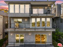 featured image of 2226 Ronda Vista Dr