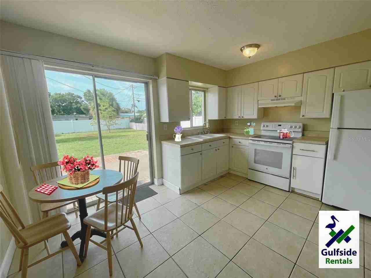 5659 13th Ave N - Photo 5 of 24