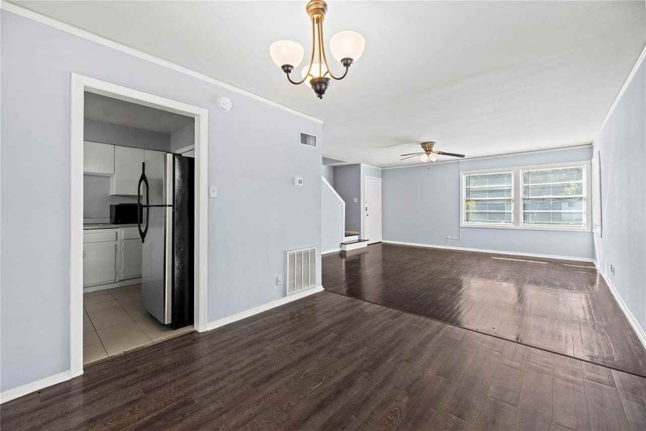 3930 Law St - Photo 3 of 17