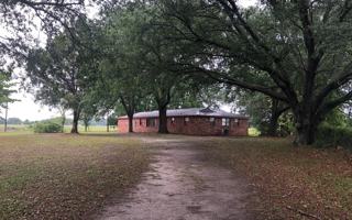 featured image of 727 Sw Cypress Lake Rd