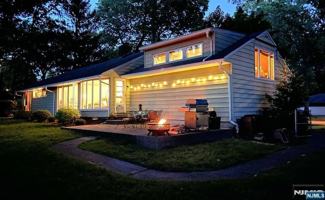 featured image of 87 Stony Ridge Dr