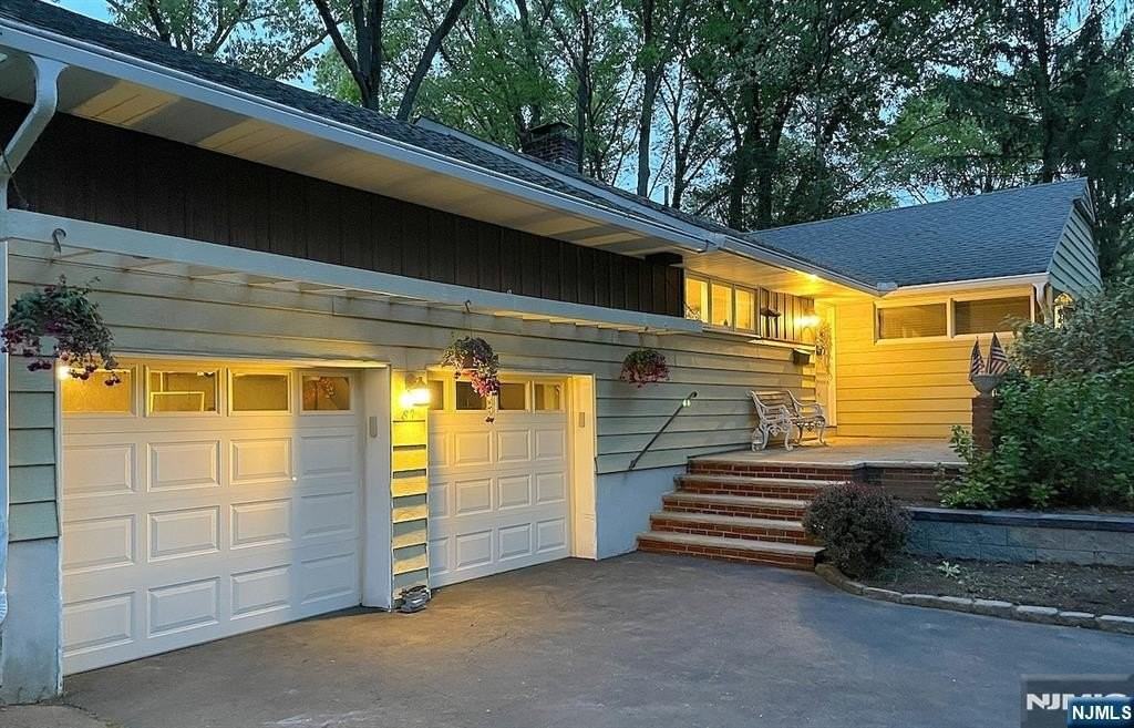 87 Stony Ridge Dr - Photo 2 of 16