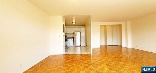 2348 Linwood Ave #4M - Photo 6 of 18