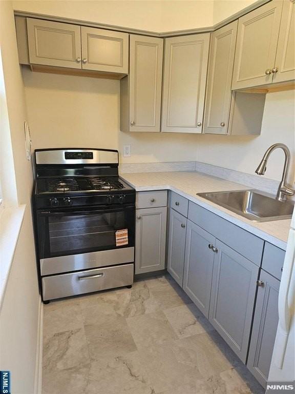 250 Rochelle Ave #A3 - Photo 2 of 11