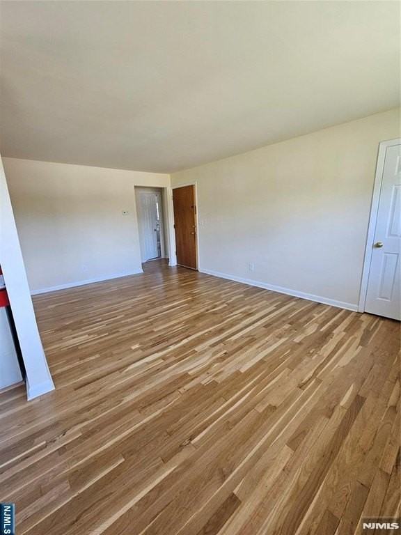 250 Rochelle Ave #A3 - Photo 5 of 11
