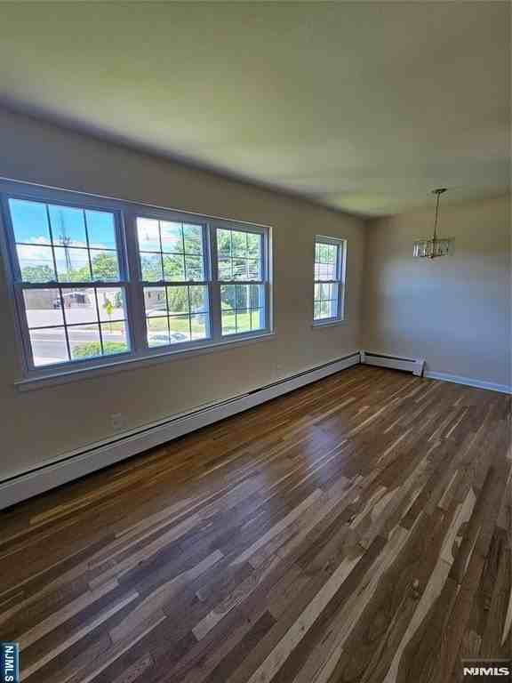 250 Rochelle Ave #A3 - Photo 6 of 11