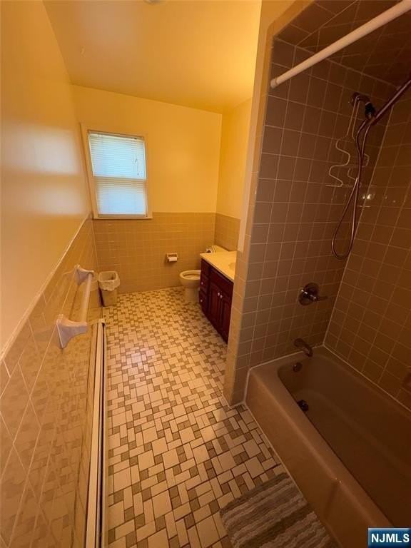 153 Berger St - Photo 5 of 10