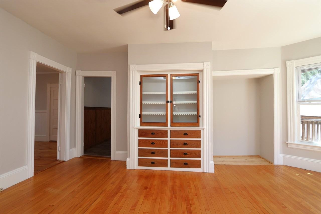 781 Beech St #1 - Photo 4 of 24