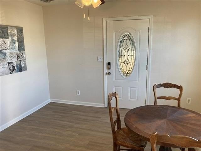 6010 Baccich St - Photo 3 of 10