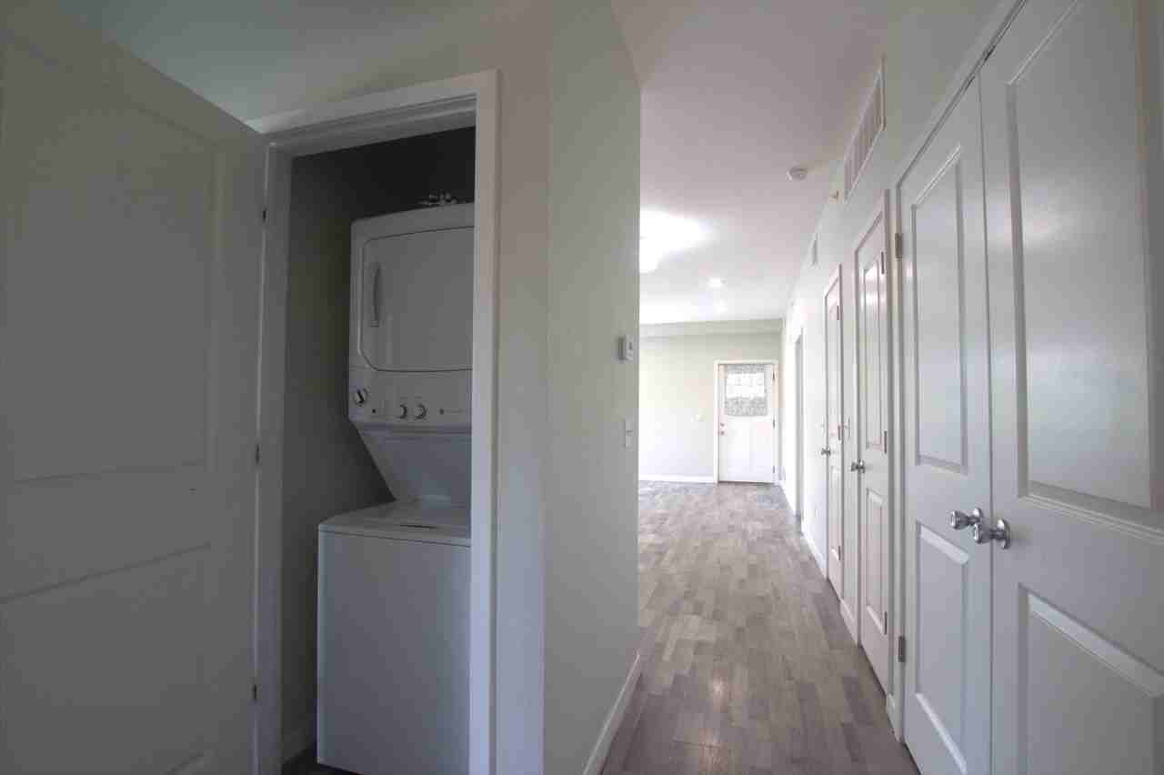 1601 Kimbark StreetUnit 201 #201 - Photo 5 of 16