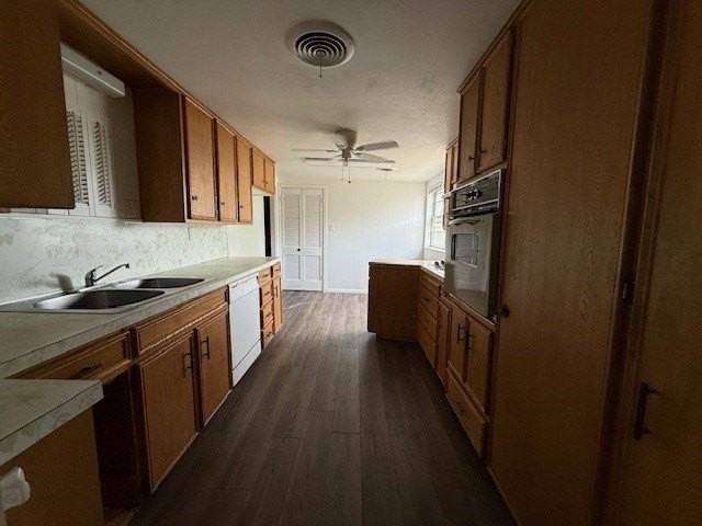2510 Marshall St - Photo 7 of 18